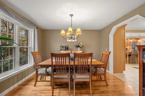 4 Kelley Drive Derry NH 03038