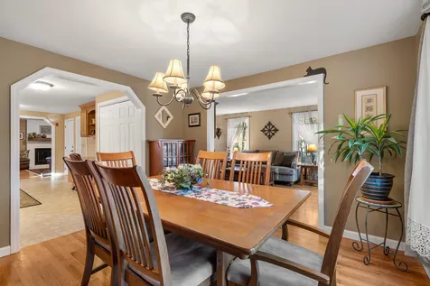 4 Kelley Drive Derry NH 03038