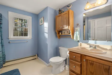 4 Kelley Drive Derry NH 03038