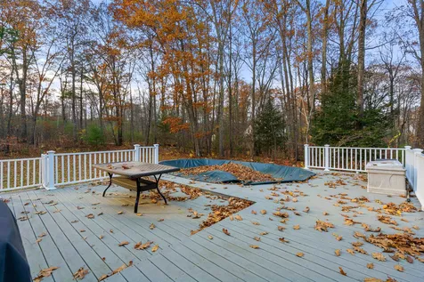 4 Kelley Drive Derry NH 03038