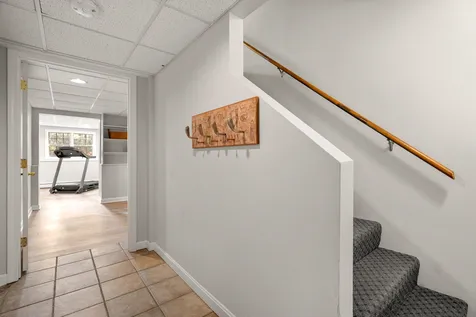 4 Kelley Drive Derry NH 03038