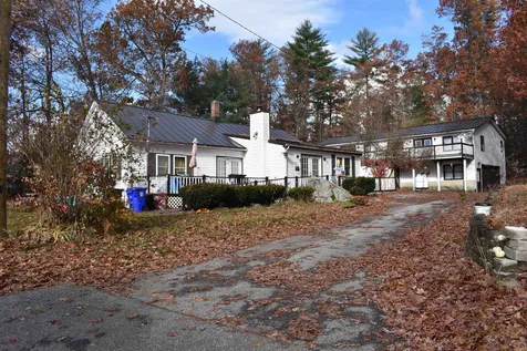 43 Grove Avenue Manchester NH 03109