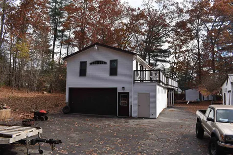 43 Grove Avenue Manchester NH 03109