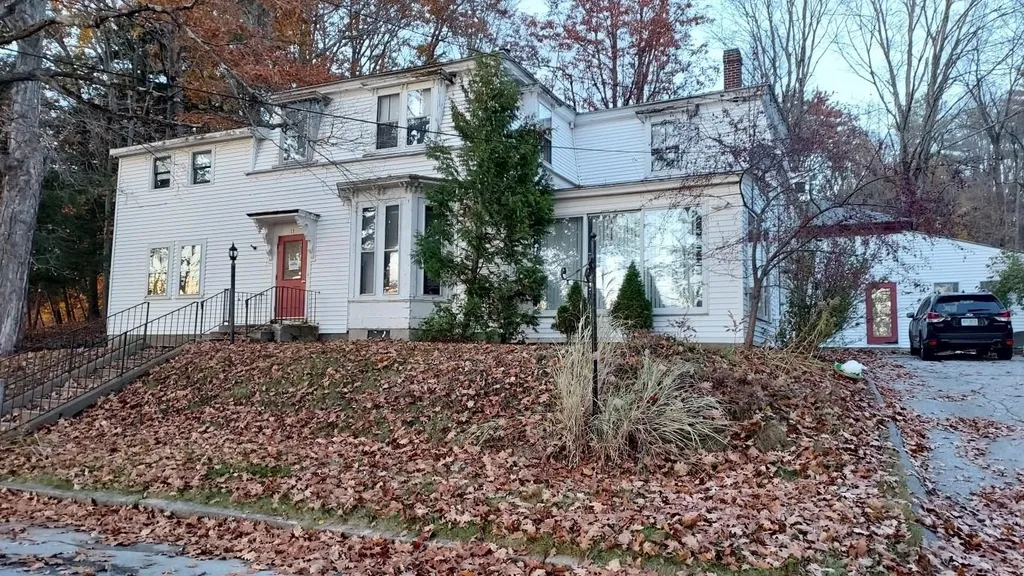 11 Prospect Street Peterborough NH 03458