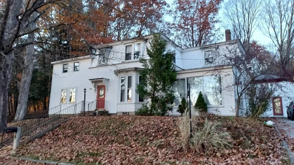 11 Prospect Street Peterborough NH 03458