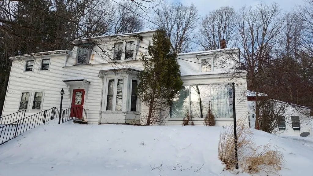 11 Prospect Street Peterborough NH 03458