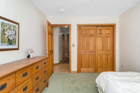 28 Lavoie Drive Nottingham NH 03290
