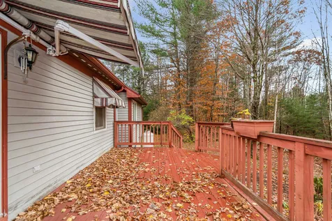 28 Lavoie Drive Nottingham NH 03290