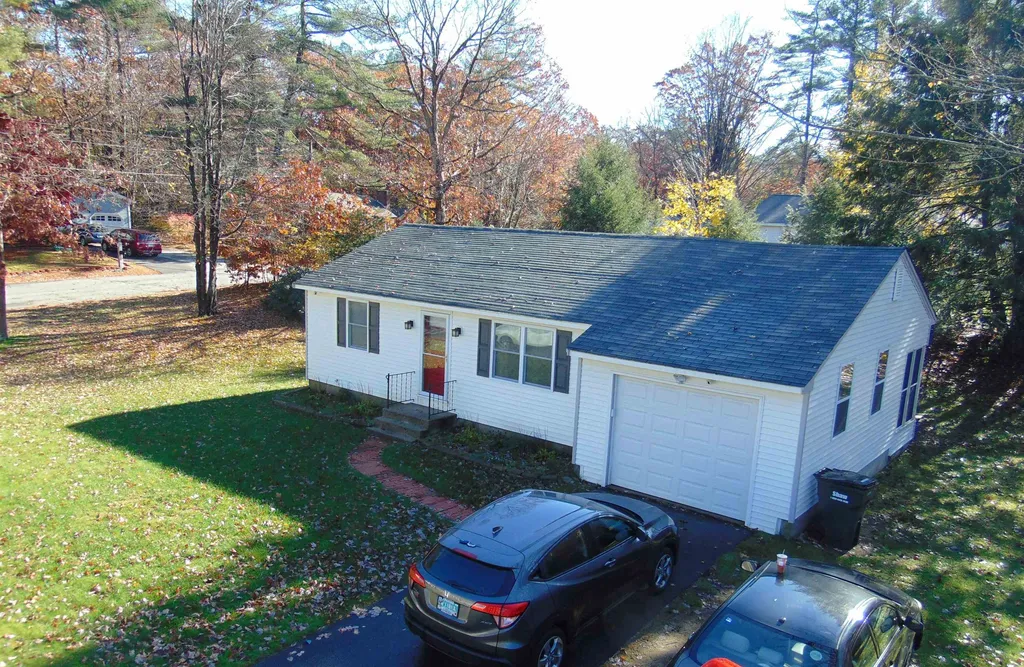 5 Walmsley Circle Milford NH 03055