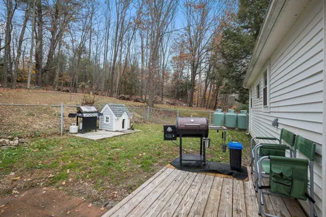 54 Nottingham Road Raymond NH 03077