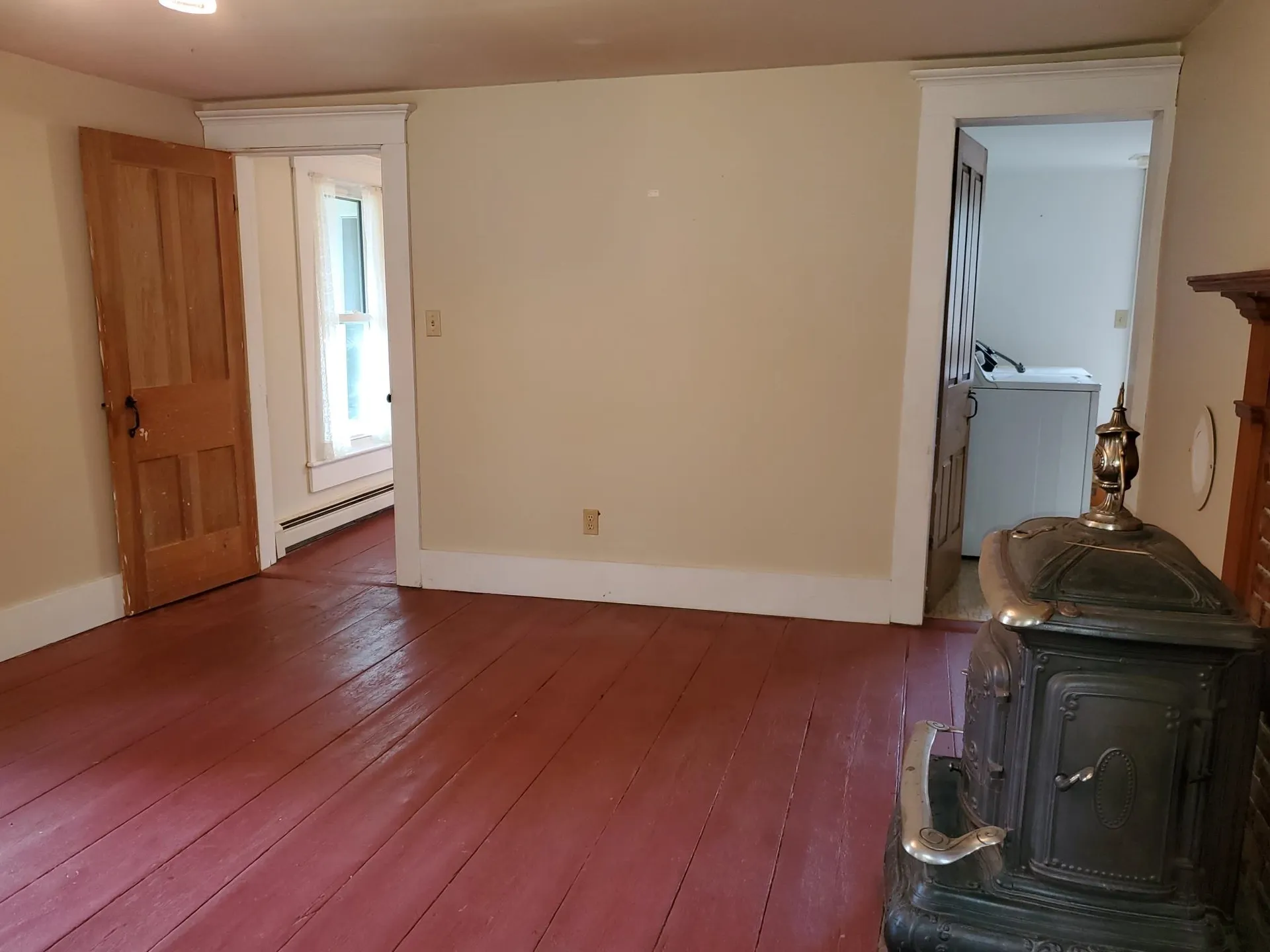93 School Street Effingham NH 03882
