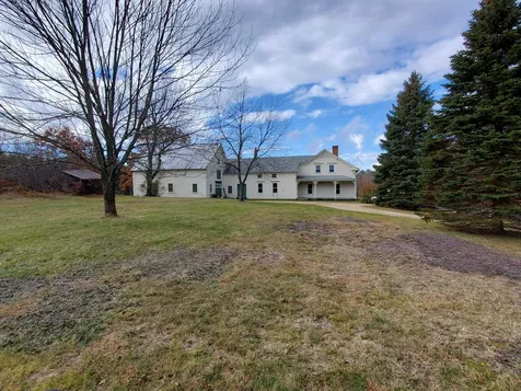 93 School Street Effingham NH 03882