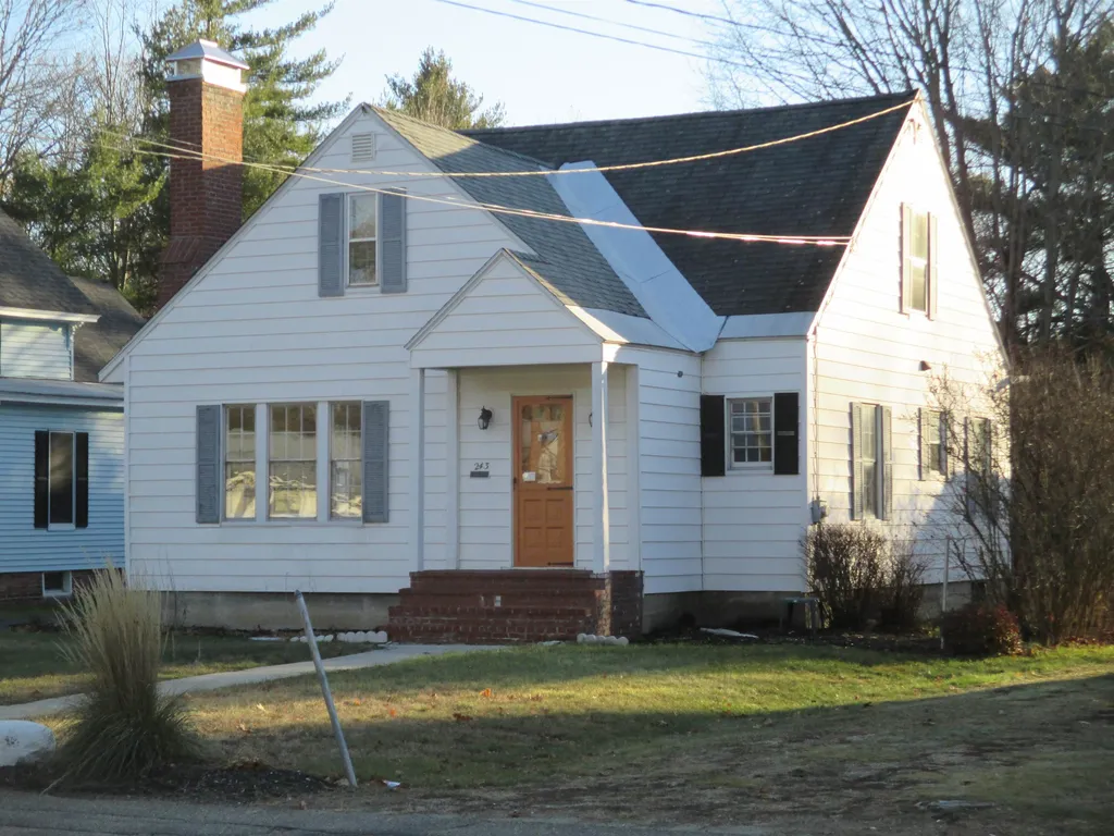243 Gilford Avenue Laconia NH 03246