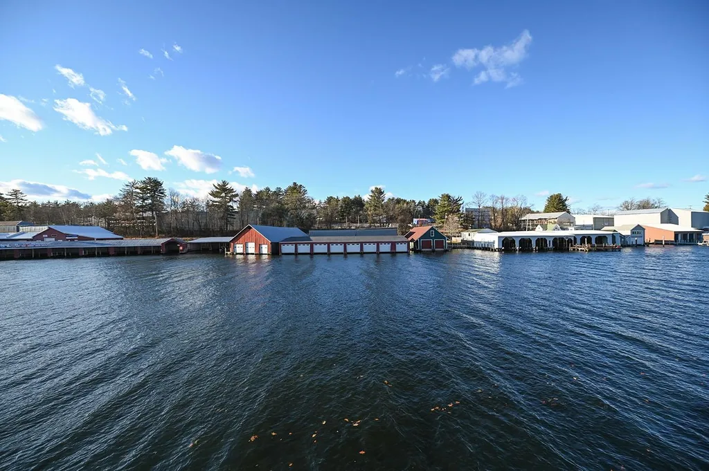 1152 Weirs Boulevard Laconia NH 03246