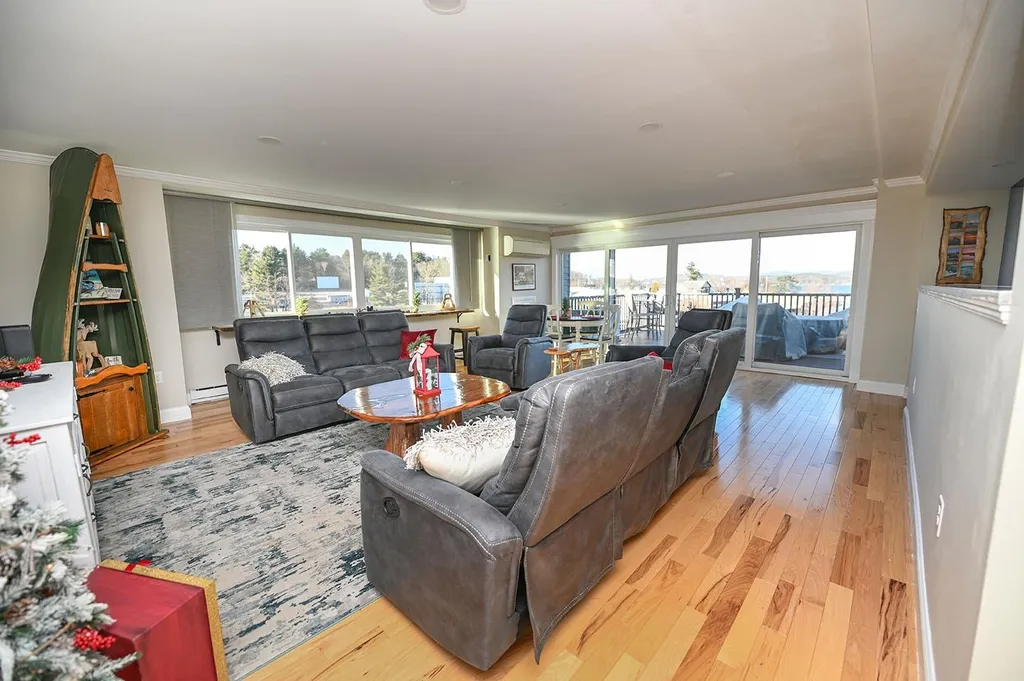 1152 Weirs Boulevard Laconia NH 03246