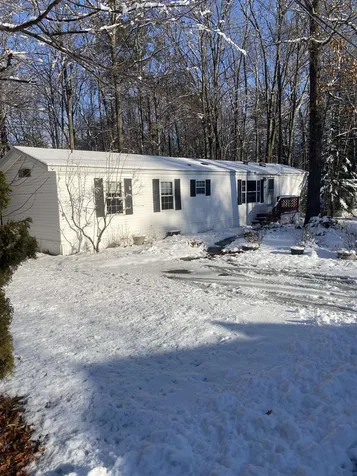 142 Yale Street Newmarket NH 03857