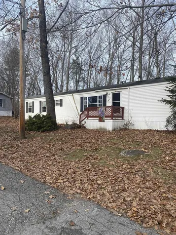 142 Yale Street Newmarket NH 03857
