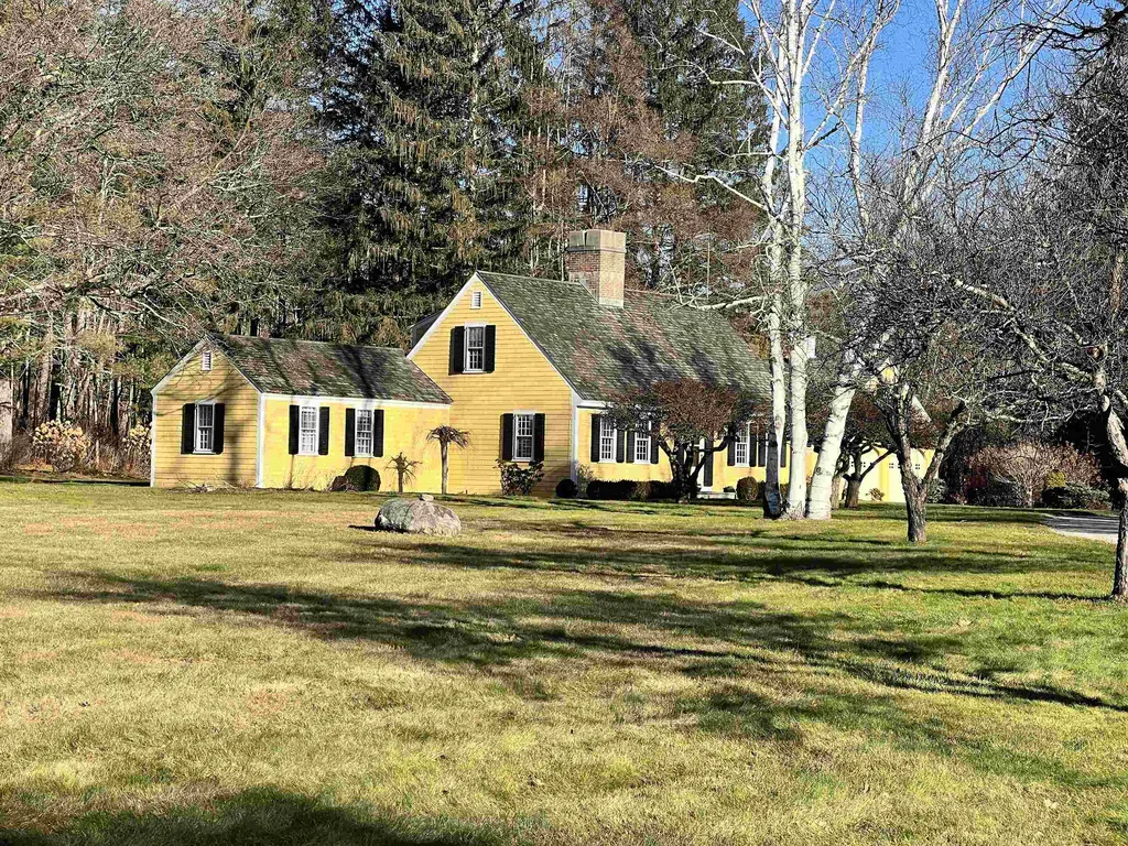 52 Ways Lane Manchester VT 05255