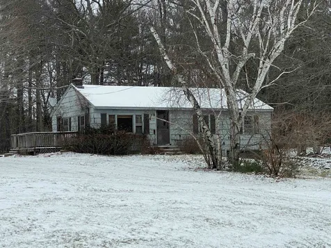 18 Anagance Lane Wolfeboro NH 03894