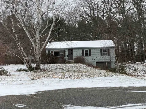 18 Anagance Lane Wolfeboro NH 03894