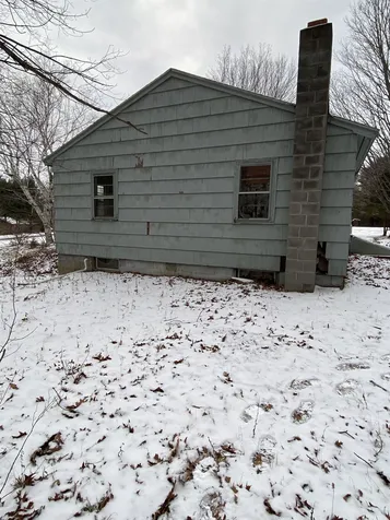 18 Anagance Lane Wolfeboro NH 03894