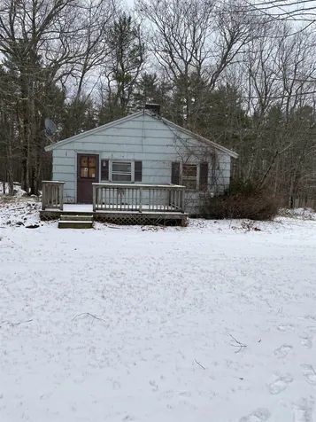 18 Anagance Lane Wolfeboro NH 03894