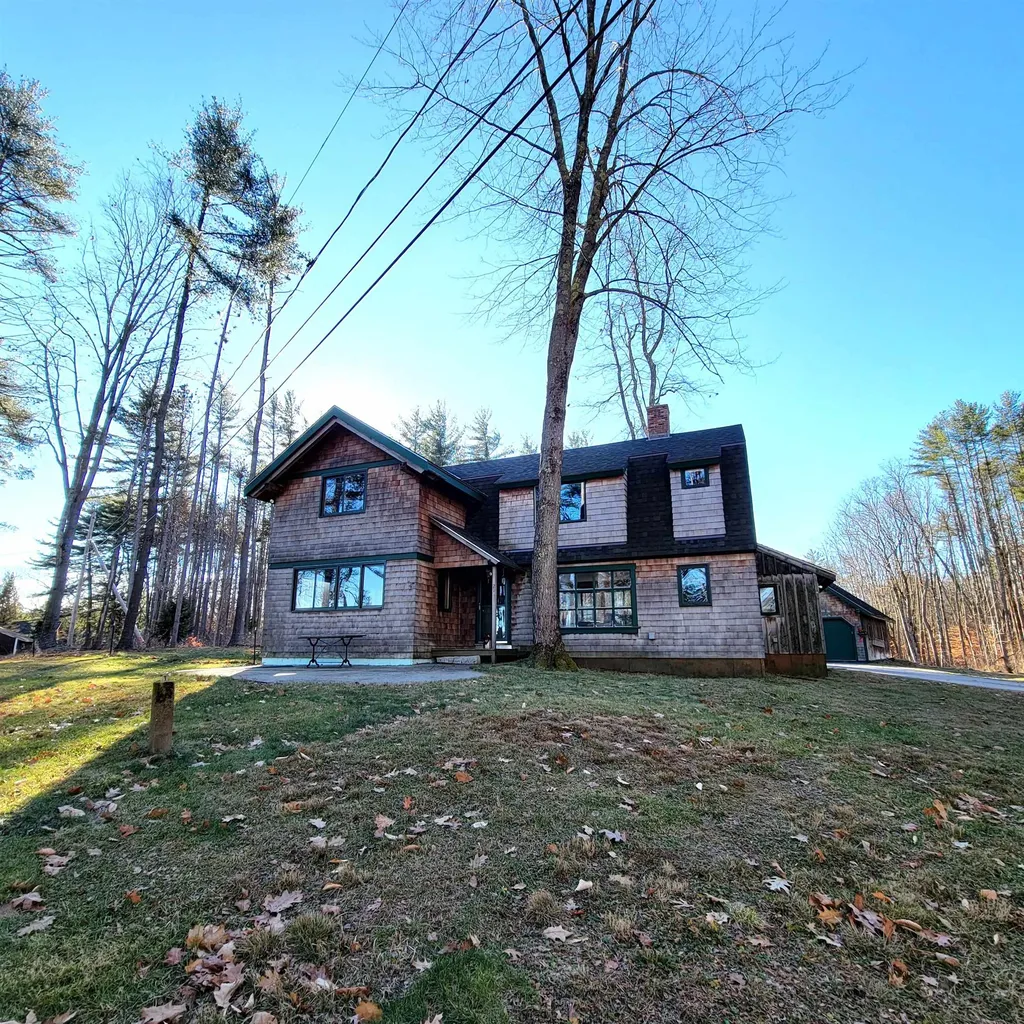 21 Walnut Street Belmont NH 03220