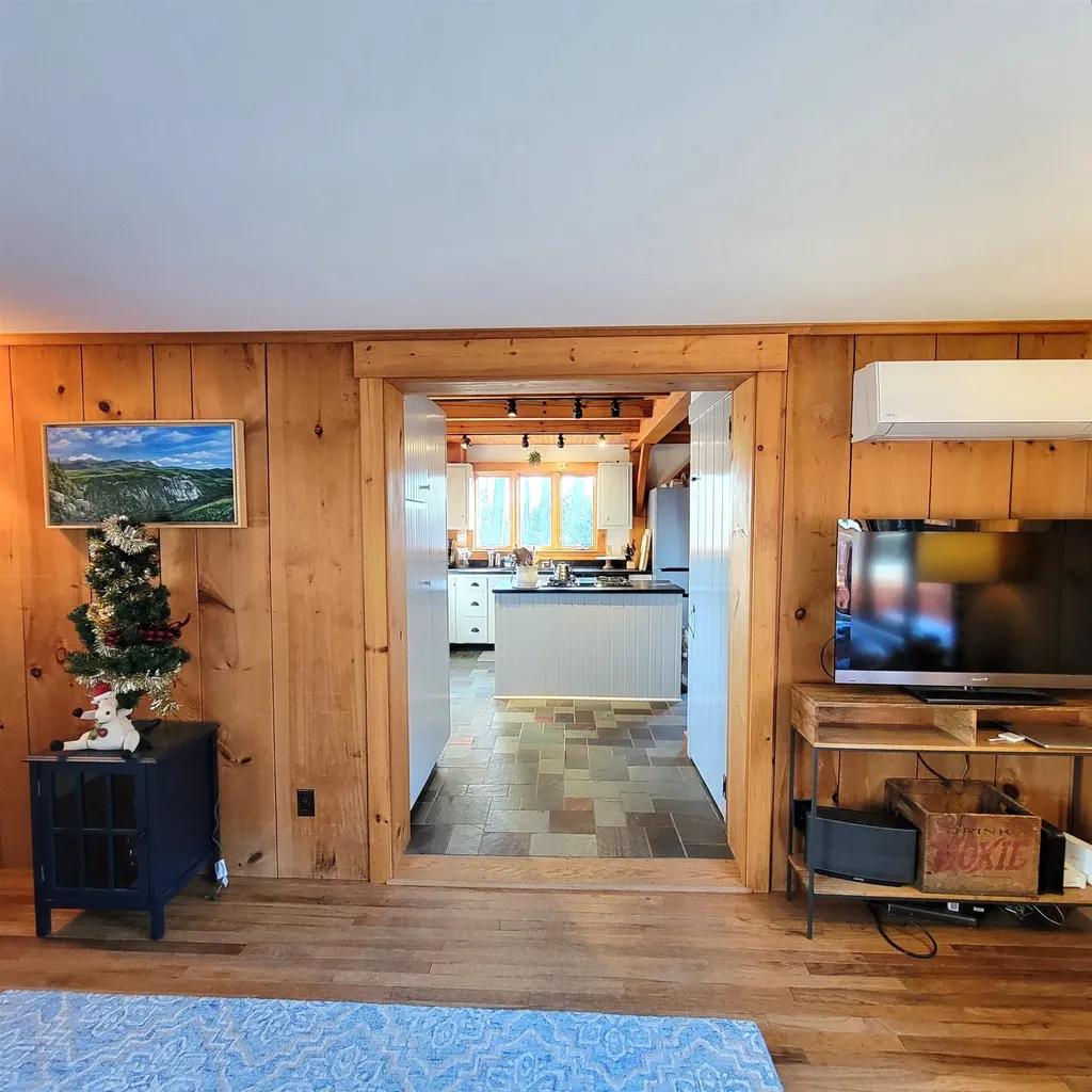 21 Walnut Street Belmont NH 03220