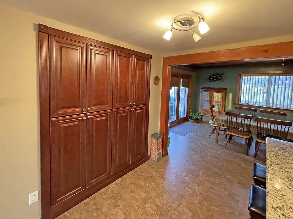 22 Natick Street Nashua NH 03063