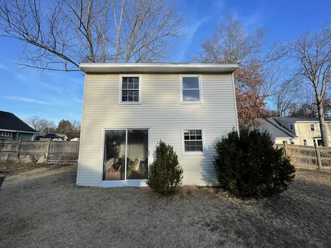 22 Natick Street Nashua NH 03063
