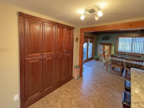 22 Natick Street Nashua NH 03063