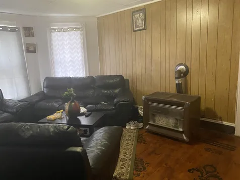 238 Spruce Street Manchester NH 03103