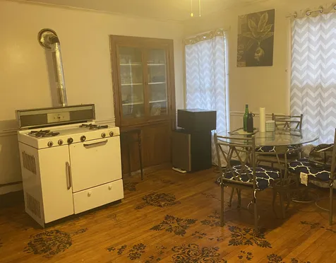238 Spruce Street Manchester NH 03103