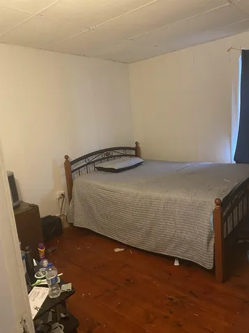 238 Spruce Street Manchester NH 03103