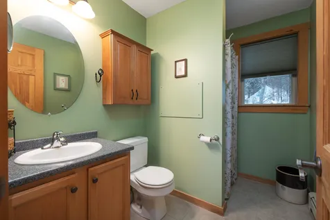 118 Gotzens Road Conway NH 03818