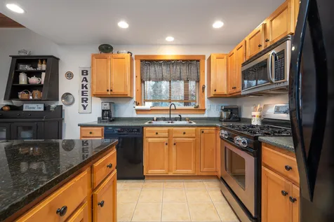118 Gotzens Road Conway NH 03818