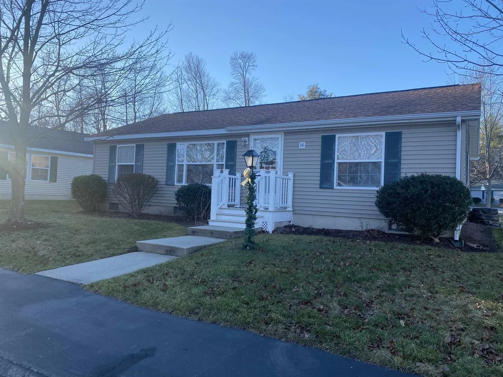 36 Sunset Way Manchester NH 03104