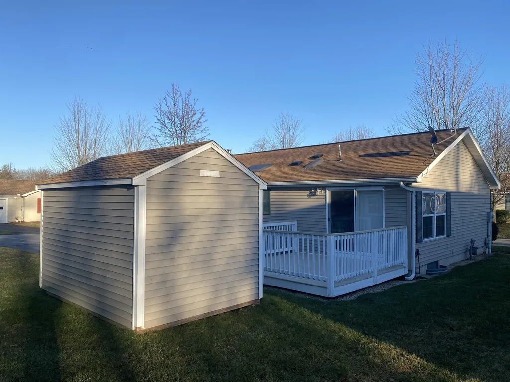 36 Sunset Way Manchester NH 03104