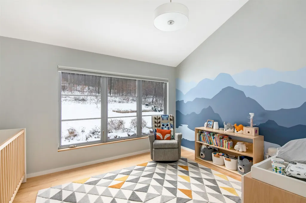 125 Elfin Lane Charlotte VT 05445