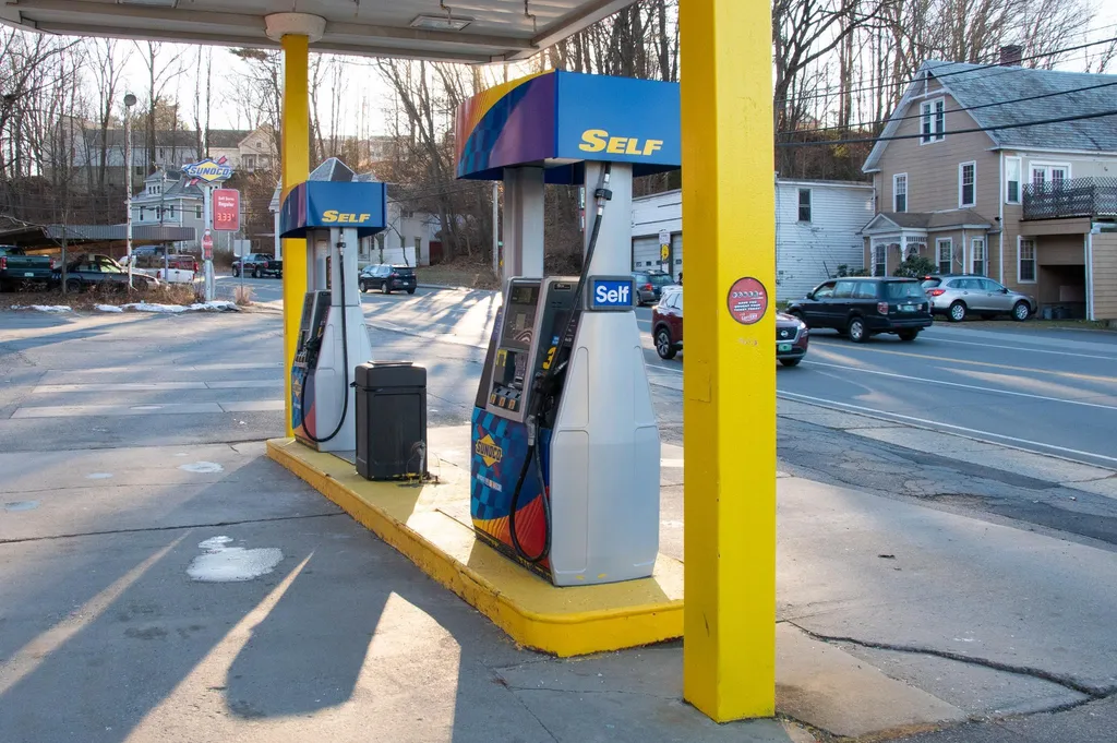 228 Canal Street Brattleboro VT 05301