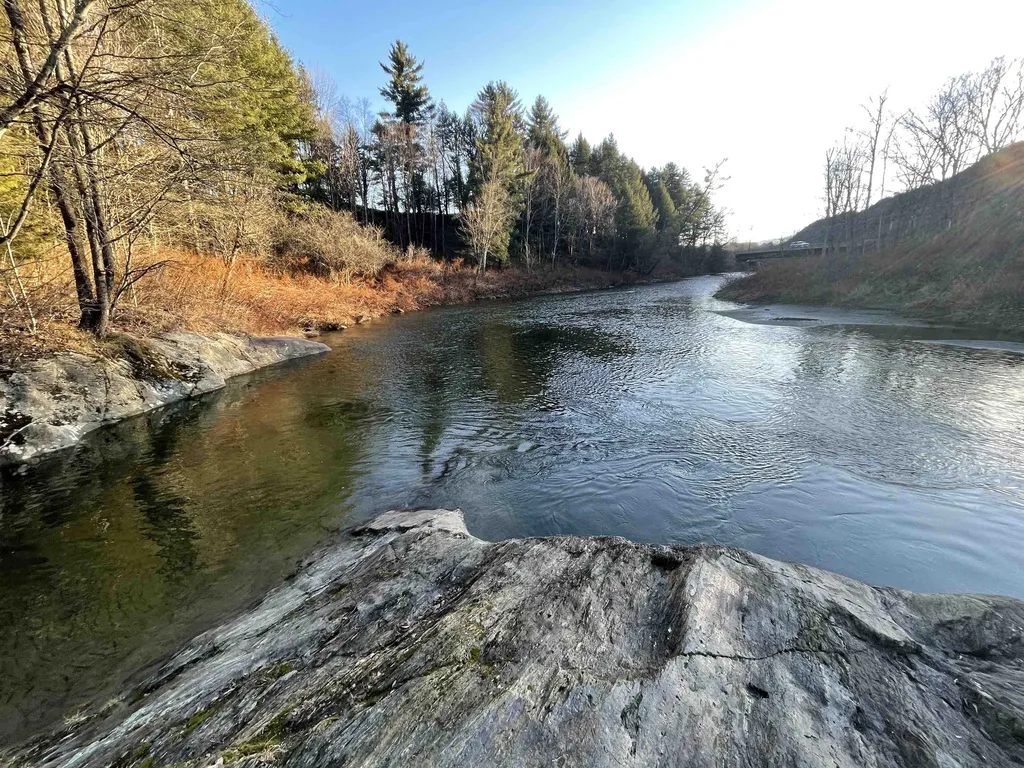 6319 Main Street Waitsfield VT 05673