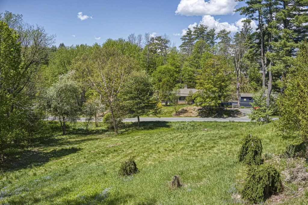 5 Ledyard Lane Hanover NH 03755