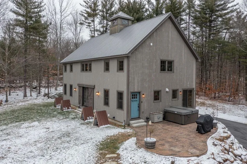 22 Bailey Drive Strafford NH 03884