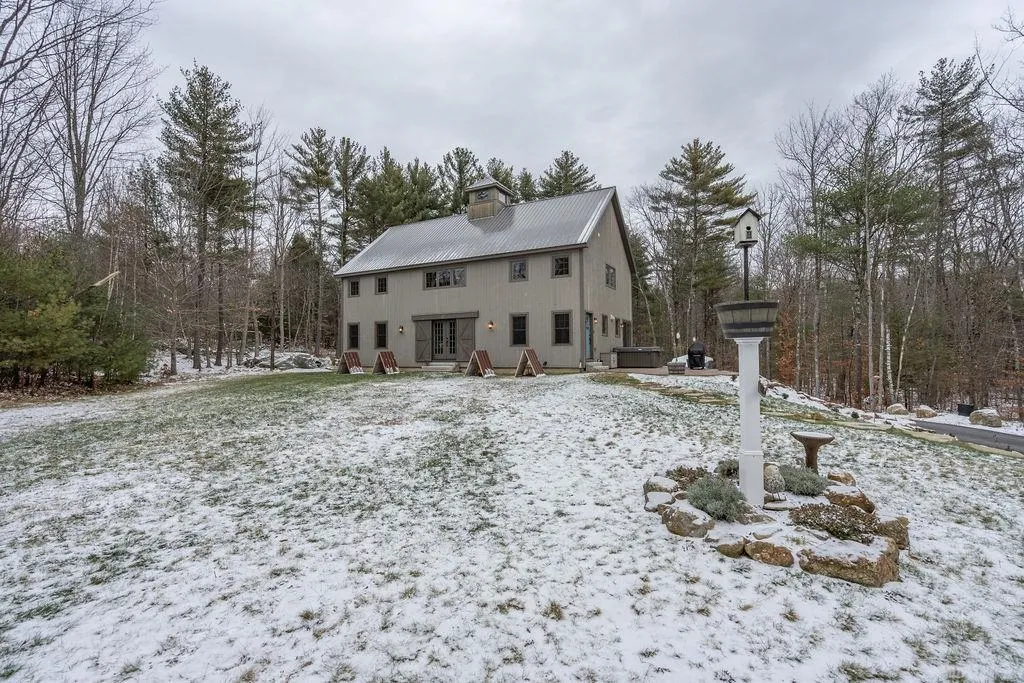 22 Bailey Drive Strafford NH 03884