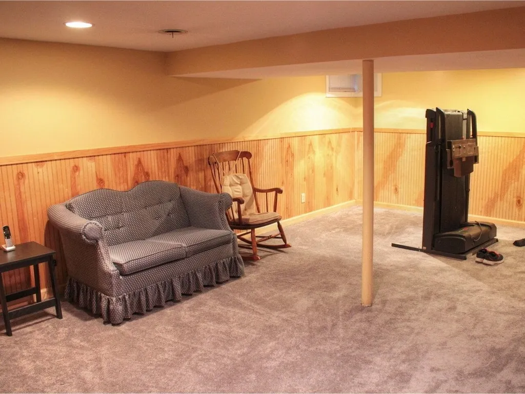 37 Simms Street Burlington VT 05408
