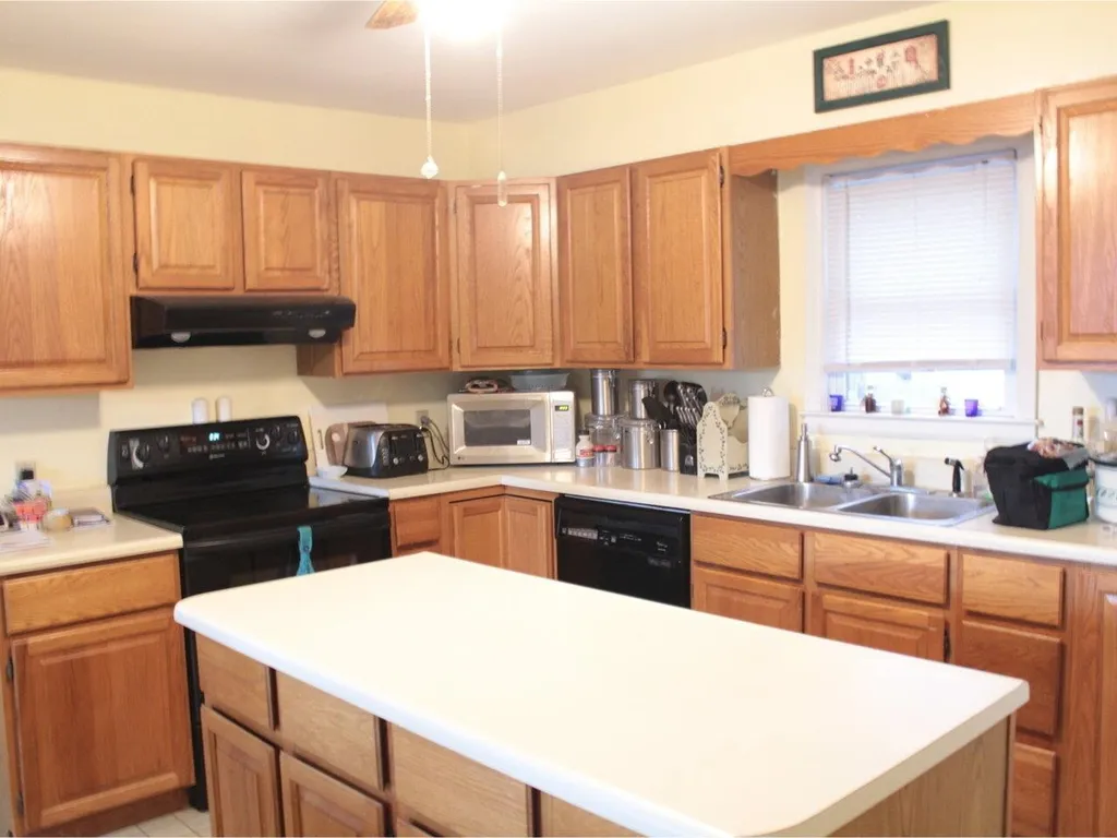37 Simms Street Burlington VT 05408