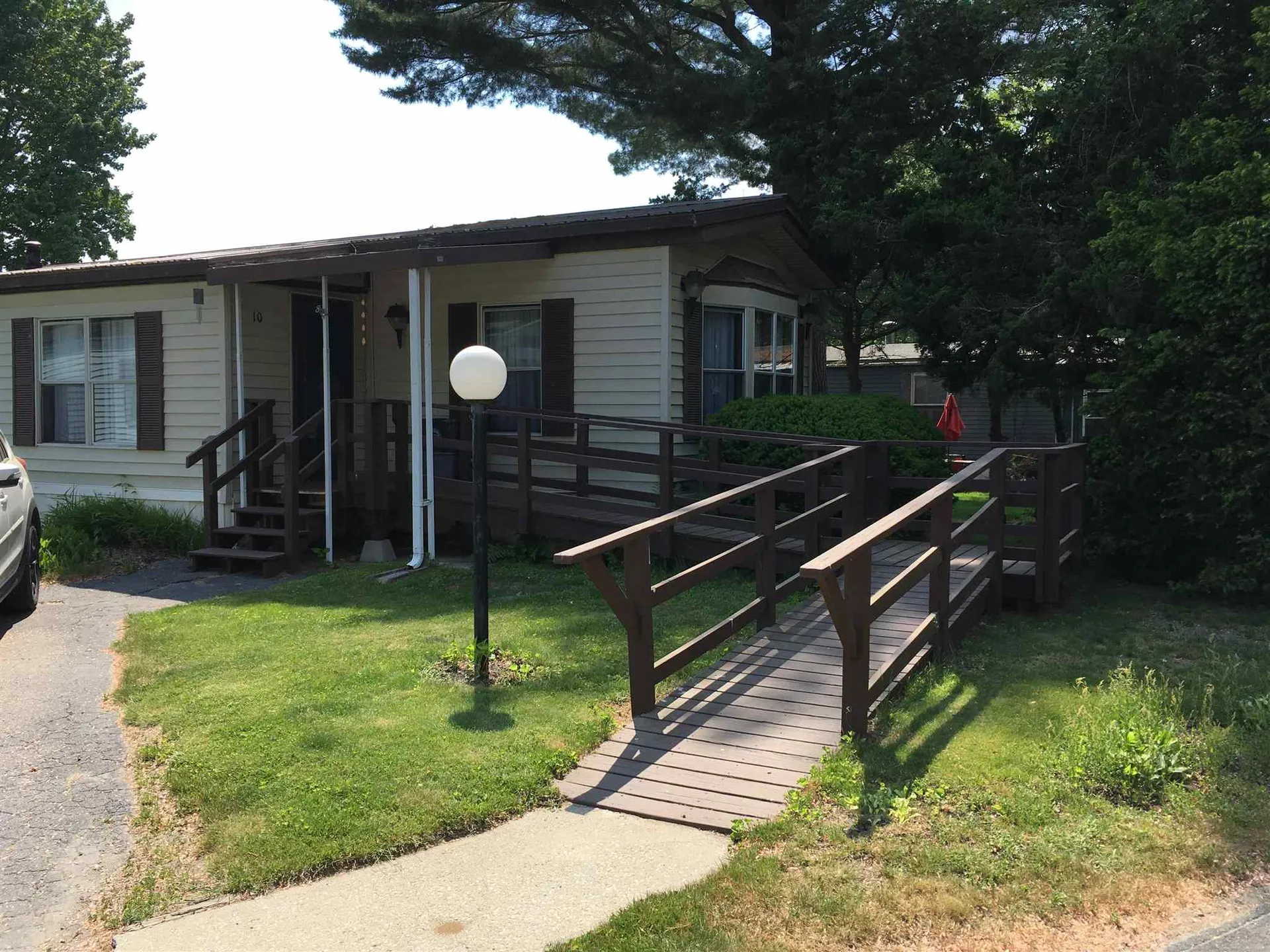 10 Ferncroft Drive Hinsdale NH 03451