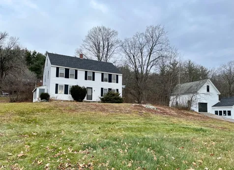 43 Maple Street Milford NH 03055