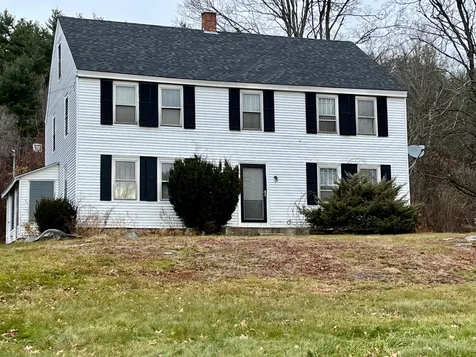 43 Maple Street Milford NH 03055