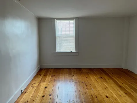 43 Maple Street Milford NH 03055